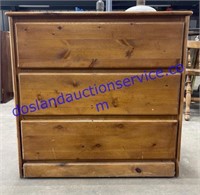 Wooden Dresser (33 x 32 x 17)