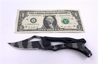 CSR Columbia folding pocket knife with unique mech