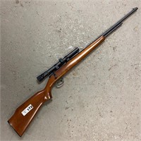 Remington Model 582 .22 Bolt Rifle w/ Scope