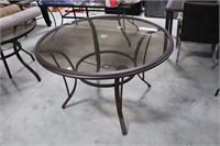 NEW ROUND GLASS TOP PATIO TABLE 48"X28"