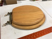 solid wood with brass hinge toilet seat