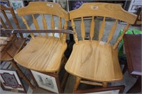 PAIR OF CHAIRS