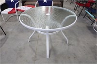 NEW GLASS TOP ROUND PATIO TABLE 42"X28"