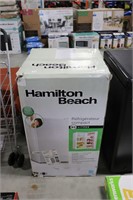NEW HAMILTON BEACH 3.3 CF COMPACT REFRIGERATOR