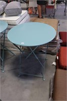 NEW METAL BISTRO TABLE 24"X27"