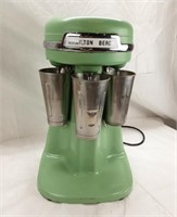 VINTAGE HAMILTON BEACH MILKSHAKE MACHINE  - 2 OF