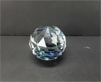 SWAROVSKI CRYSTAL PAPER WEIGHT - 2"×2"