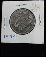 1944 SILVER CANADIAN HALF DOLLAR COIN