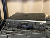 Sony VHS Player Tested & Working  Cosmetic Damage