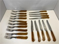 Vtg Federal Bakelite Handled Forks & Knives