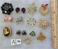 A-46 lot costume jewelry pins/earrings