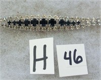 H-46 rhinestone bracelet w/blue & clear stones