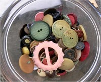jar lot of buttons