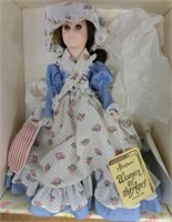14" Efanbees "Women of the Ages" Betsy Ross w/box