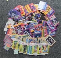 C-15 assorted 1980s Baseball cards