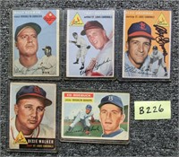 B-226 5 older Topps autographed baseball cards
