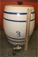 C-252 Blue Band stoneware ice water crock w/spigot