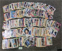 H-292 large lot assorted baseball cards