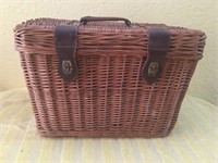 Vintage Wicker Baasket W/Lid