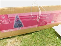 CHRISTMAS TREE 4FT FIBER OPTIC RADIANCE TREE