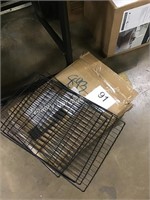 SMALL PET CRATE