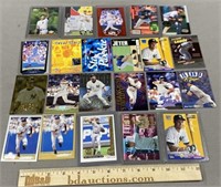 22 Derek Jeter Baseball Cards Inc Rookies