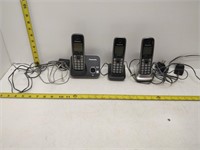 cordless phone set with phones and charger