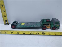 Ford tractor and low trailer matchbox king size