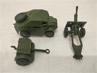 dinky military field artillery tractor by meccano