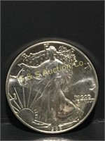 1988 silver eagle round.  1oz. .999