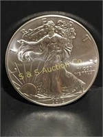 2012  silver eagle round.  1oz. .999
