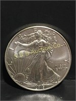 2015  silver eagle round.  1oz. .999