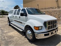 2000 Ford F650 Dually 6 door