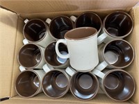 Case of 12 plastic acredia coffee cups