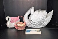 Ceramic Swan & Shells