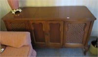 RCA Victor Vintage Stereo Cabinet