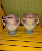 Pair of Hull Art vases both in good condition 6"