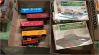 2 flats of train accessories. 4 cars, 1 caboose,