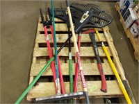 Pallet of nice yard tools