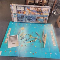 Milton Bradley Torpedo Run Floor Wars Series *