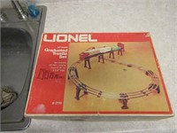 Lionel graduated trestle set. #6-2110