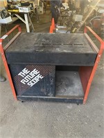 Metal Rolling Shop Tool Cart on Casters
