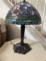 L - Tiffany Style Lamp
