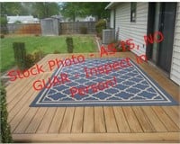 Indoor/outdoor area rug 5x7