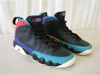 Nice pair Jordans Dream it Do it shoes size 5Y