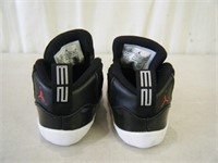 Nice pair Jordans toddler shoes size 2C