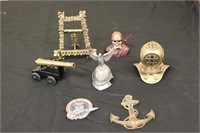 Mixed Lot of Small Figurines/Various Items