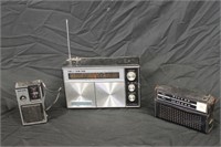 Lot of 3 Vintage Collectible Portable Radios