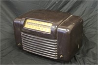 Vintage Collectible Radio