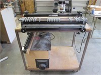 Router Table on Wheels with B&D 7620 Router +